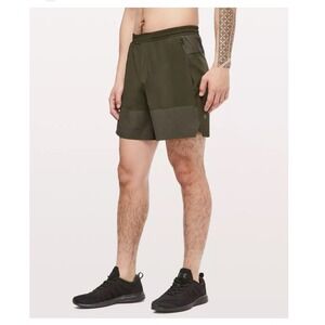 Lululemon Lab Mens XXL Dark Olive Green Perforated Training Shorts 7 Inch Inseam